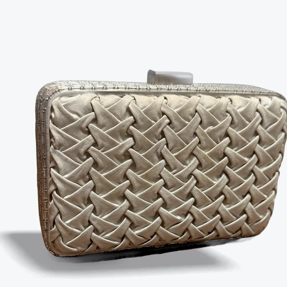 Inge Christopher Champagne Beaded Woven‎ Evening Clutch Bag Party Wedding
